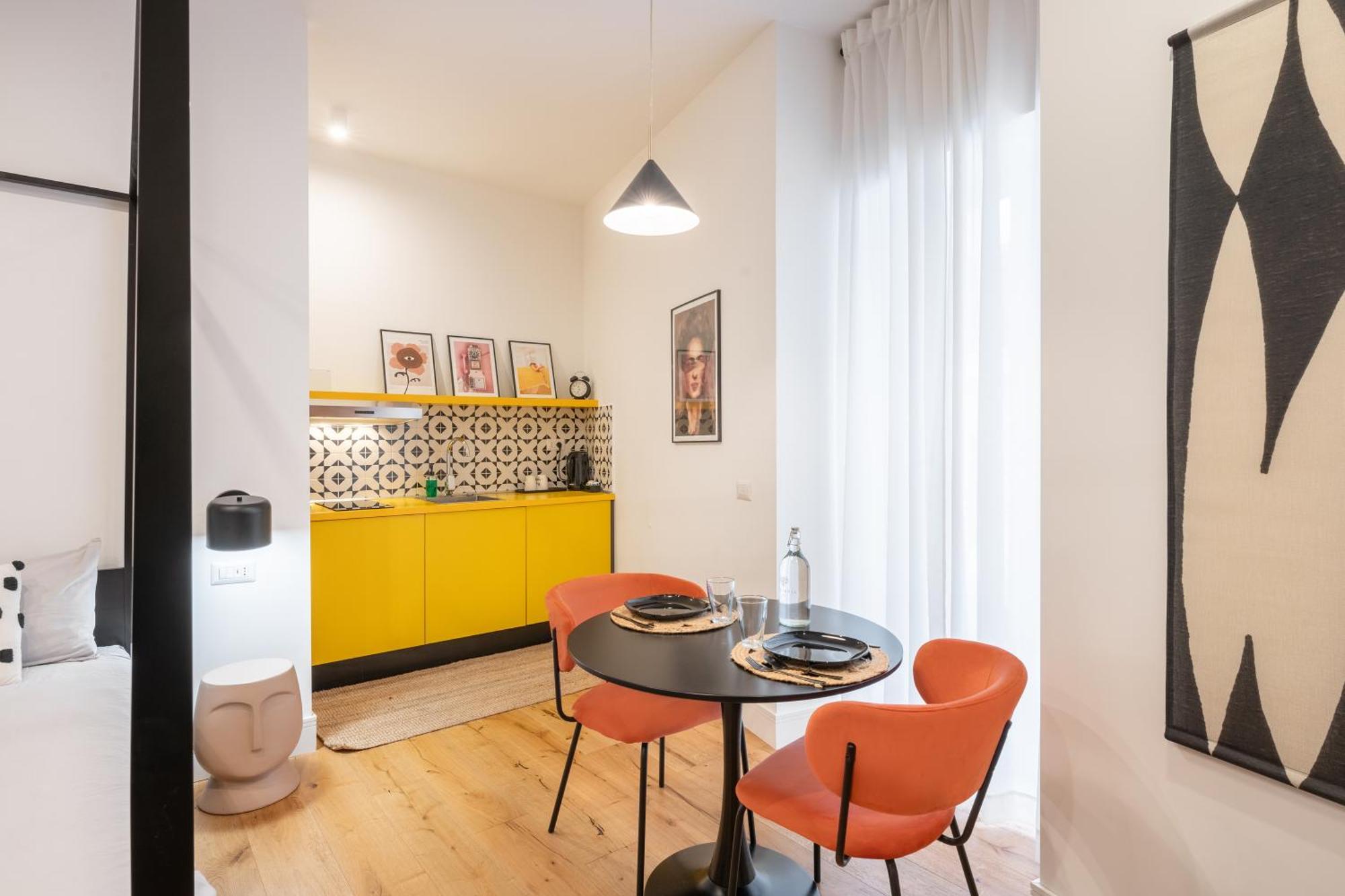 The Idyll Boutique Apartment - Suite In Napoli'S Spanish Quarters Extérieur photo