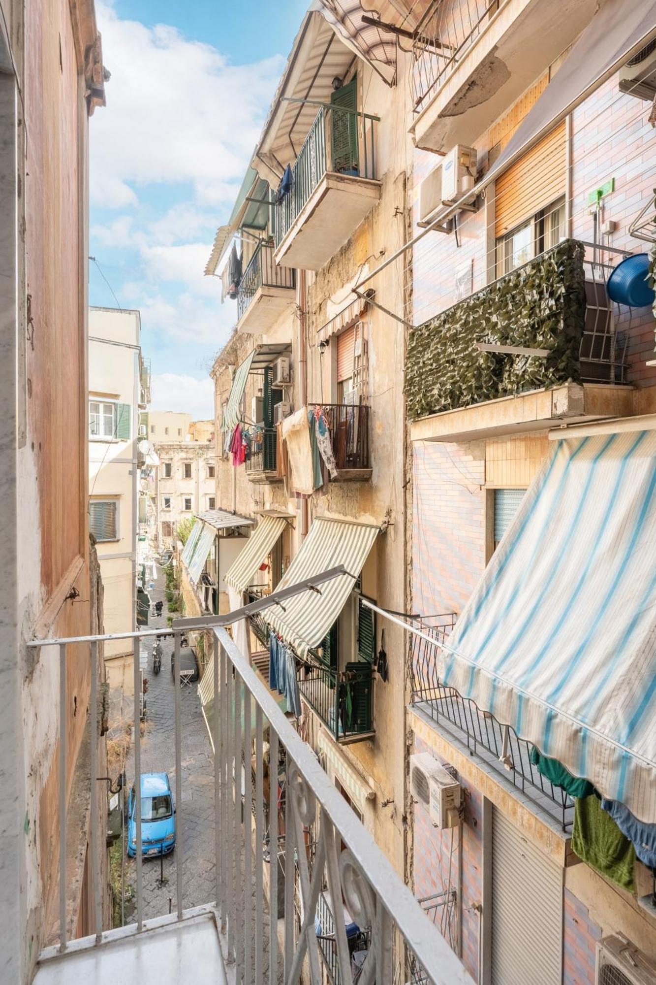 The Idyll Boutique Apartment - Suite In Napoli'S Spanish Quarters Extérieur photo